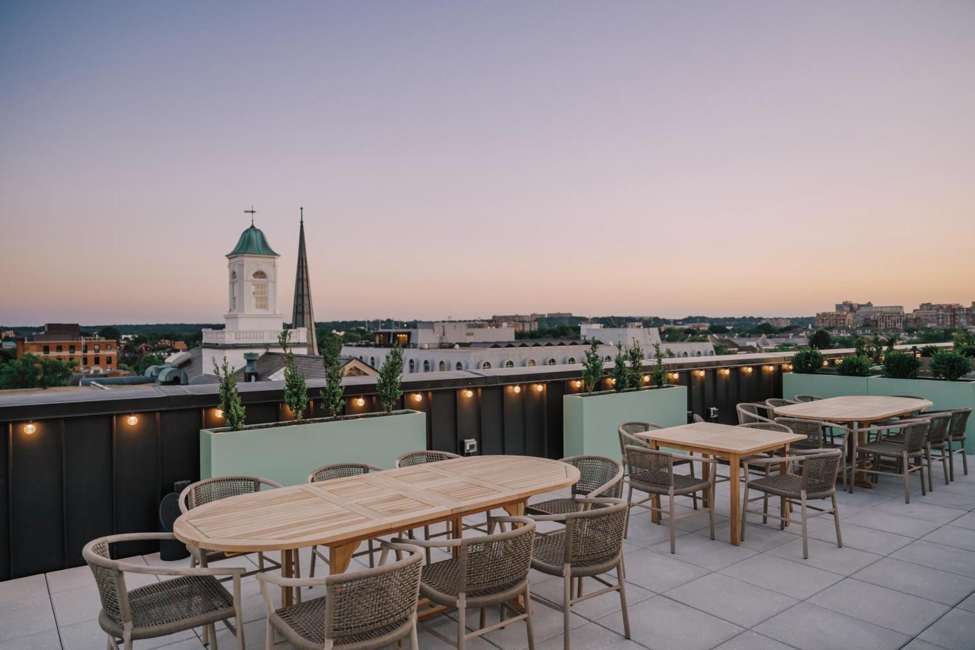 Hotel Heron Old Town Alexandria Esterno foto