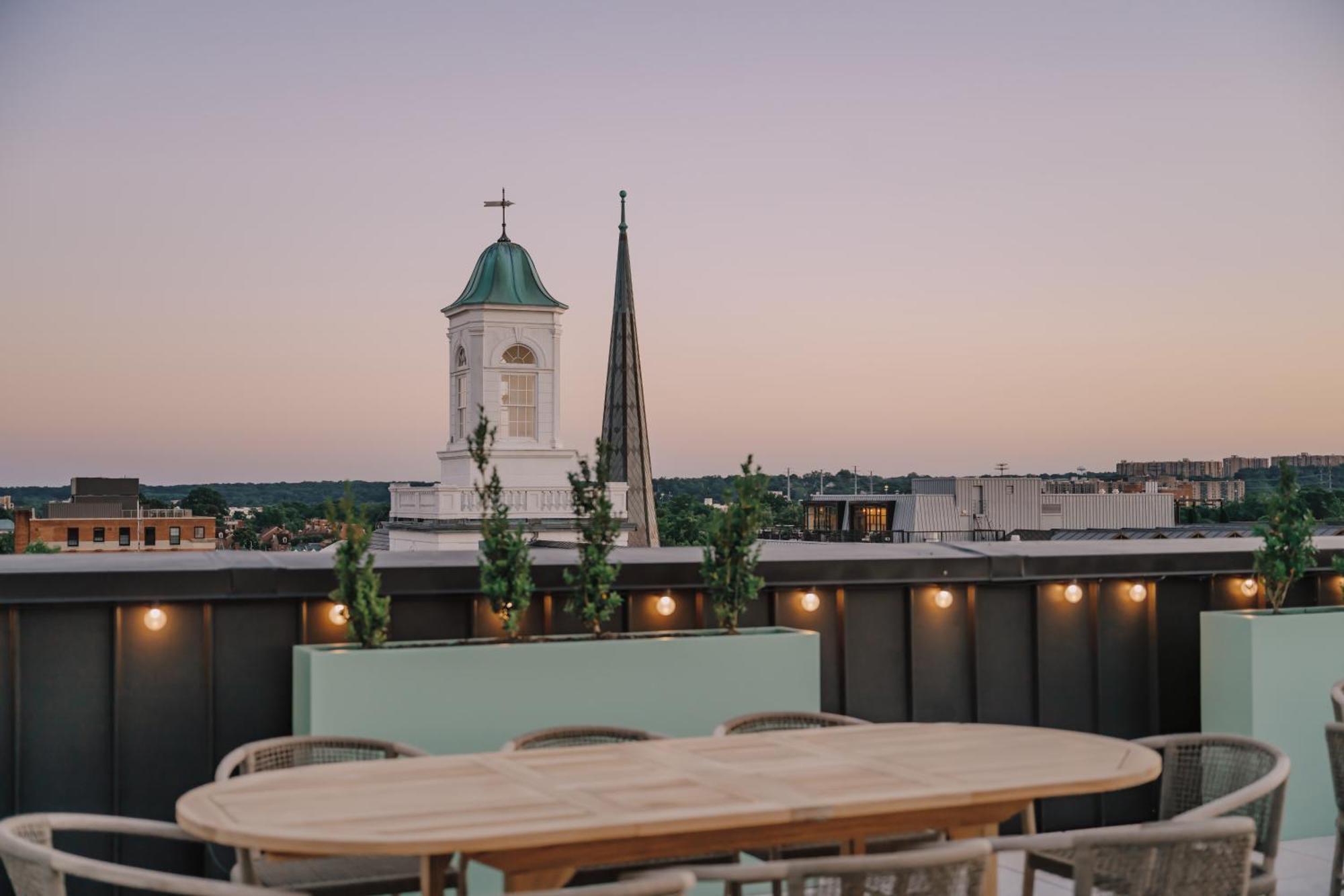 Hotel Heron Old Town Alexandria Esterno foto