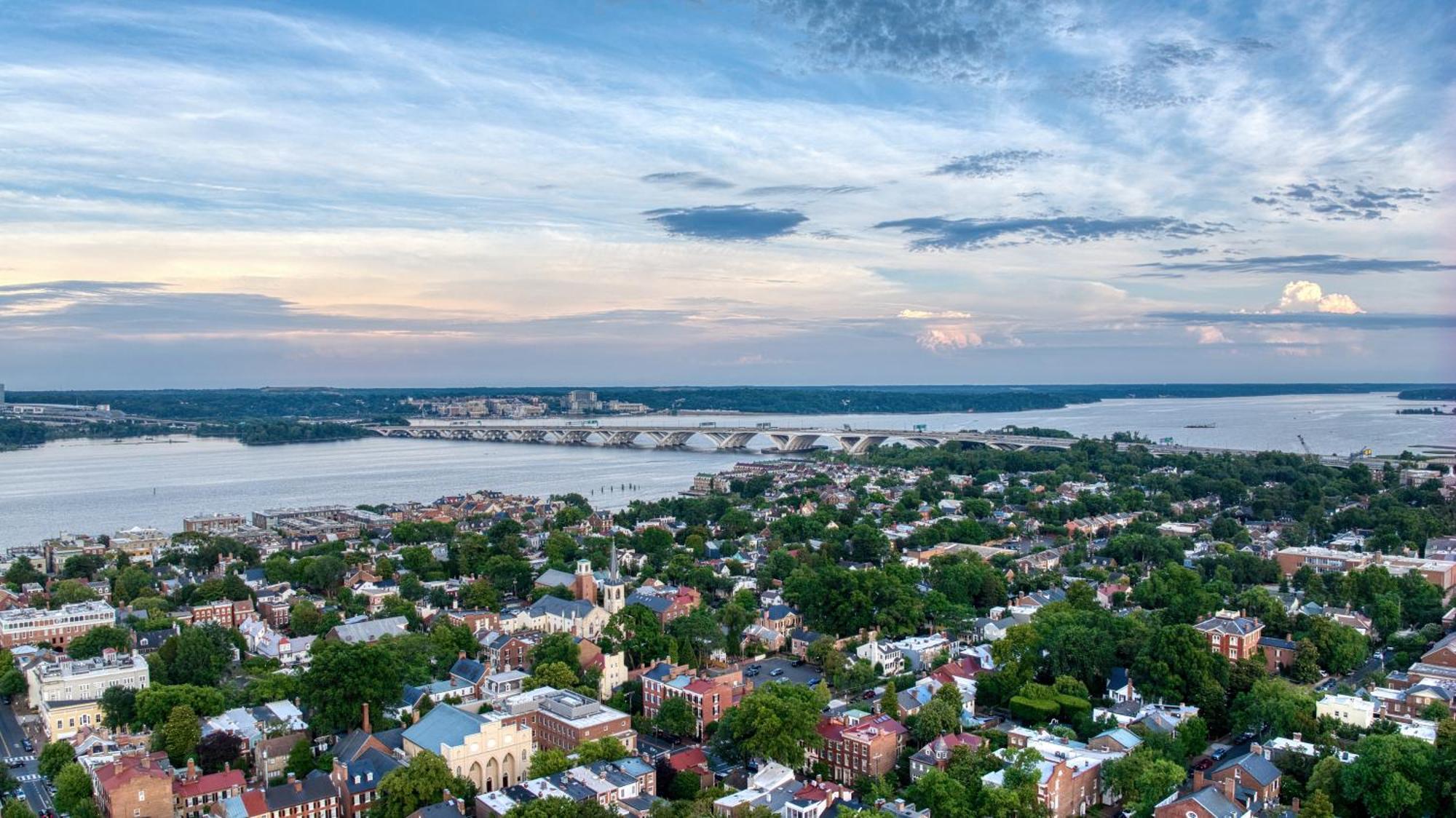 Hotel Heron Old Town Alexandria Esterno foto
